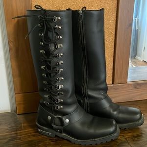 Motorcycle ladies Leather knee high boots.